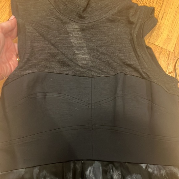 NWT THEORY NOAH VEIL MOCK TURTLENECK SLEEVELESS DRESS, size 8 - Picture 6 of 6